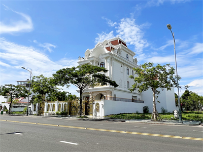 Biệt thự nhà cô Kim