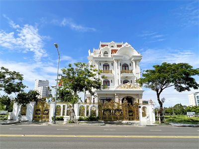 Biệt thự nhà cô Kim