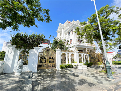 Biệt thự nhà cô Kim