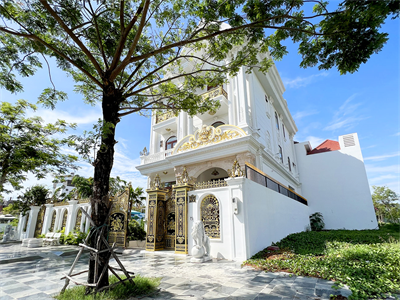 Biệt thự nhà cô Kim